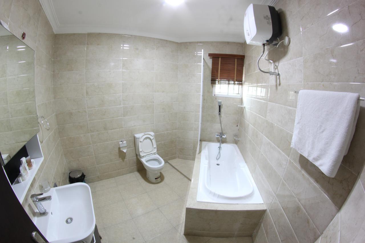 Abeokuta Celia'S Suites מראה חיצוני תמונה