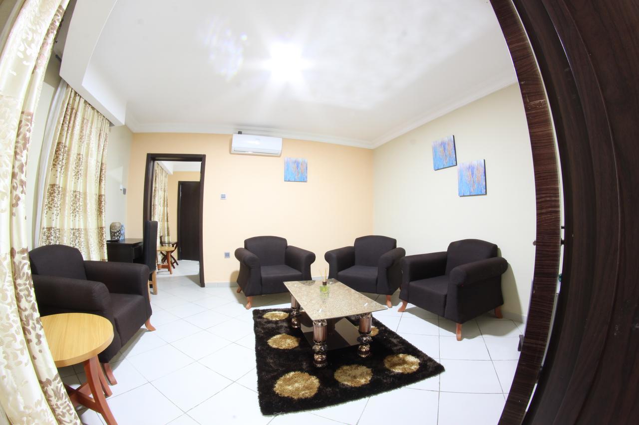 Abeokuta Celia'S Suites מראה חיצוני תמונה