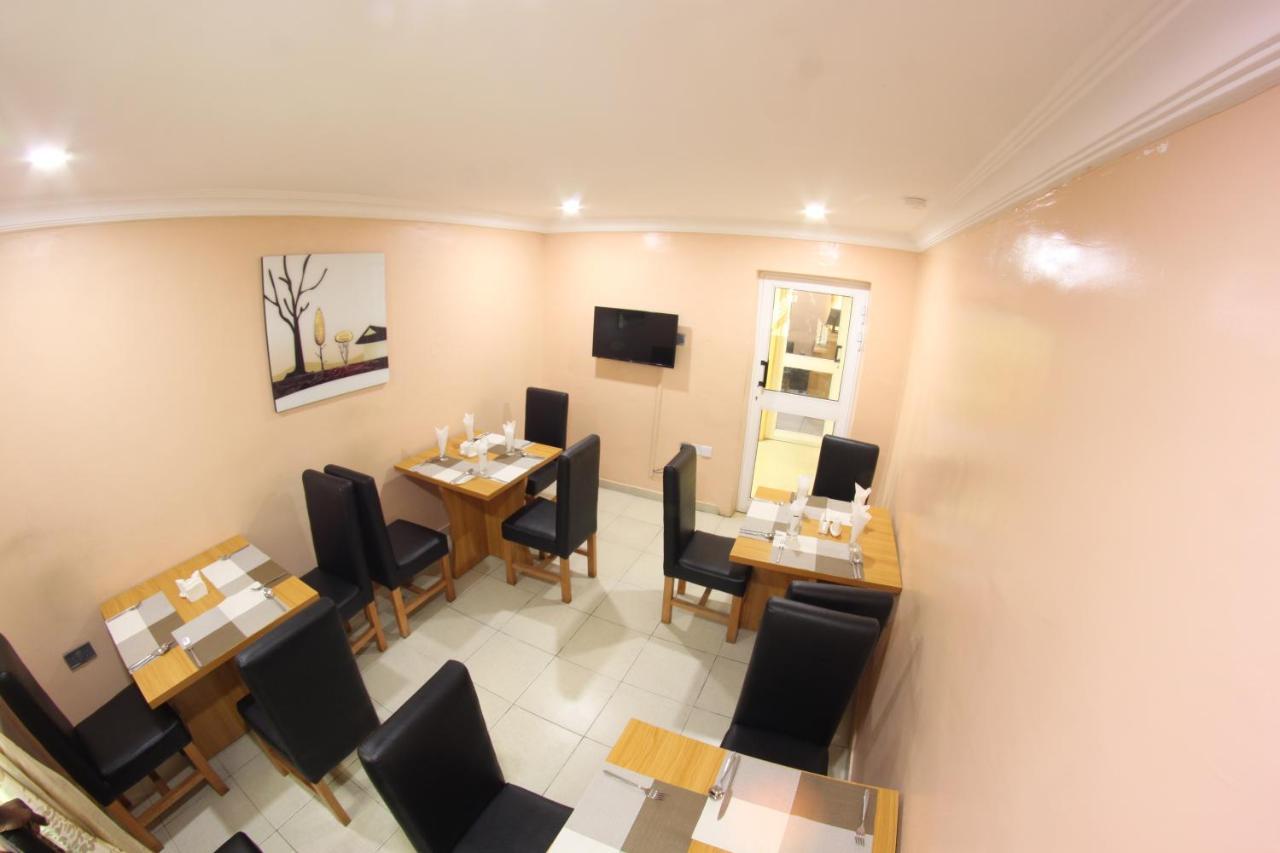 Abeokuta Celia'S Suites מראה חיצוני תמונה